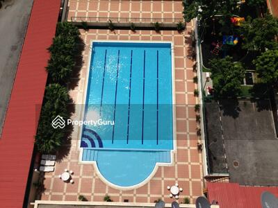 - La Vista Condominiums