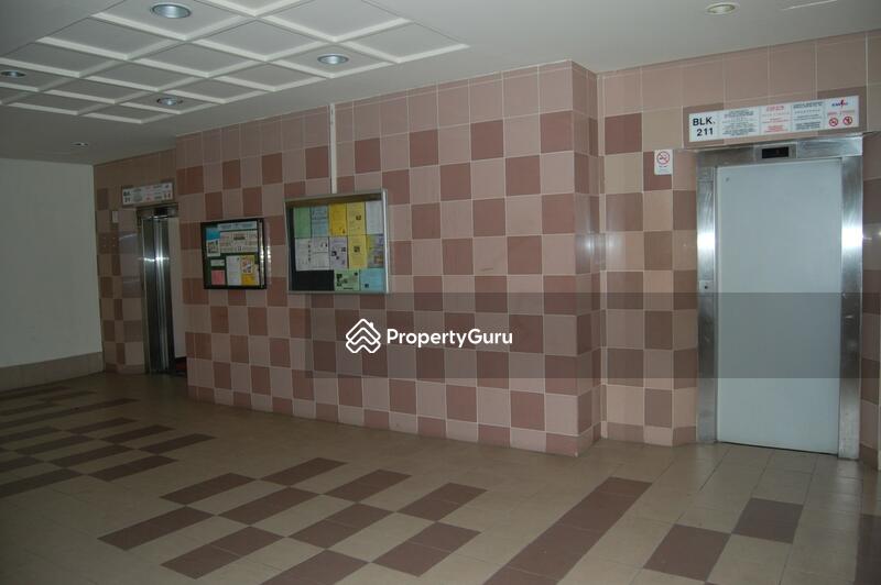 For Rent - 211 Pasir Ris Street 21