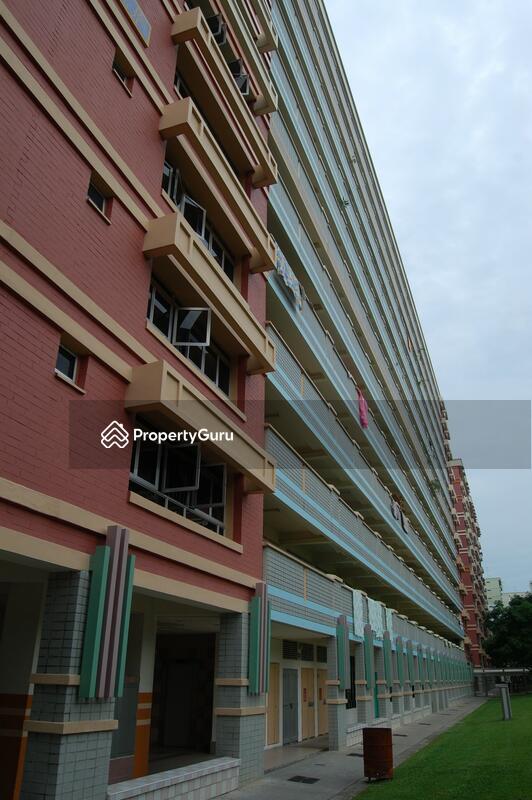213 Pasir Ris Street 21 #0