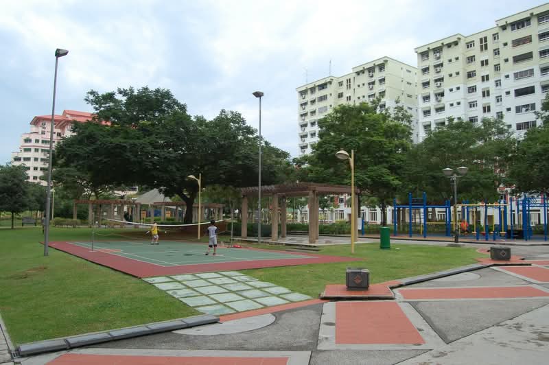 214 Pasir Ris Street 21