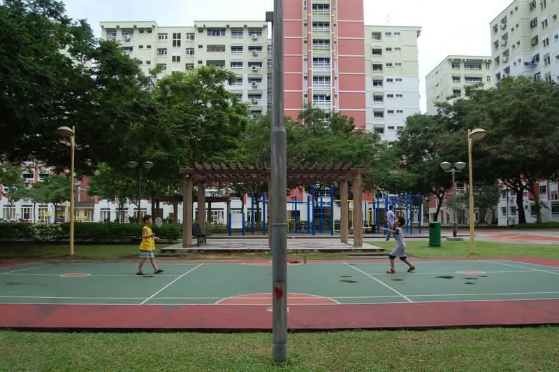 214 Pasir Ris Street 21
