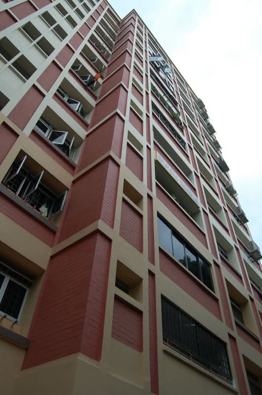 220 Pasir Ris Street 21
