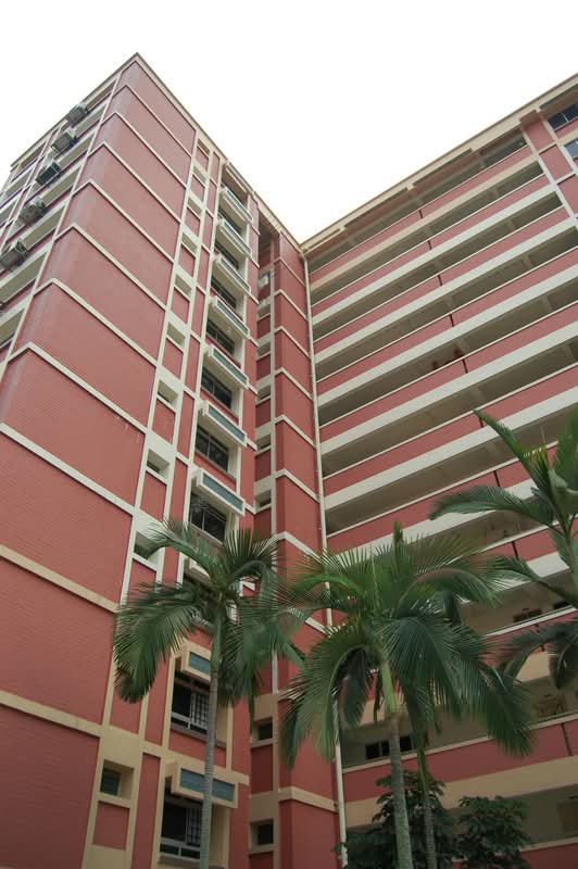 220 Pasir Ris Street 21