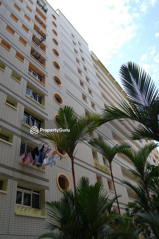 235 Pasir Ris Street 21 #0