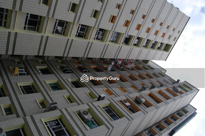 236 Pasir Ris Street 21 #0