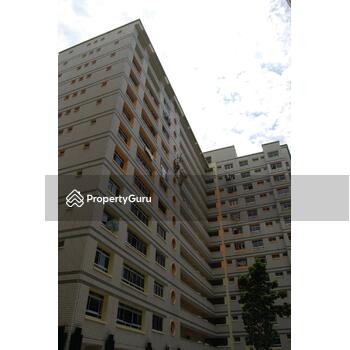 240 Pasir Ris Street 21