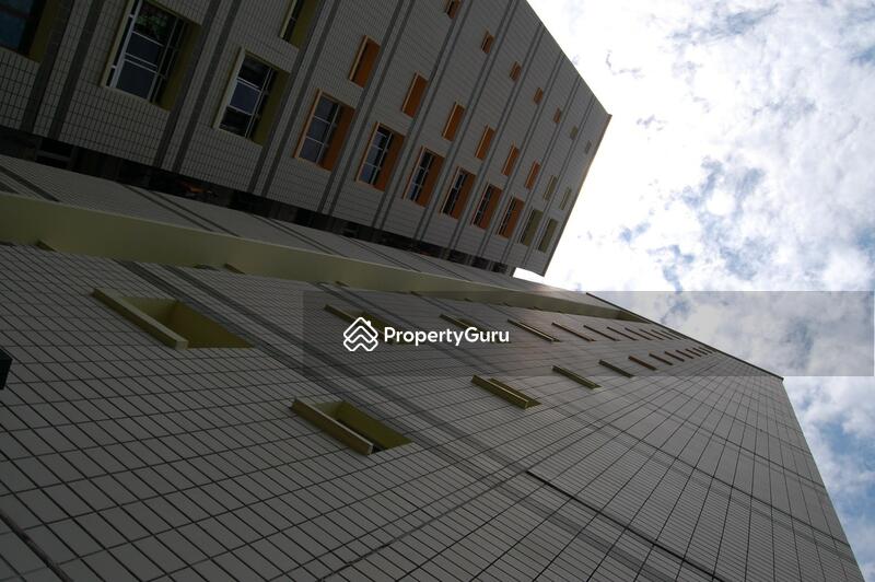 241 Pasir Ris Street 21 #0