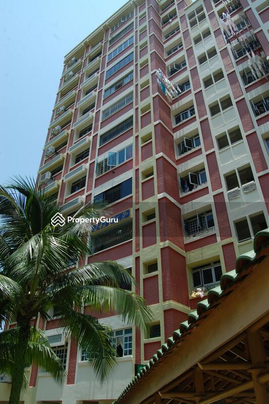 242 Pasir Ris Street 21 #0