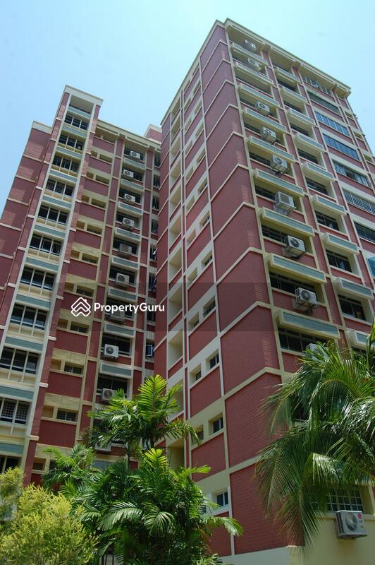 242 Pasir Ris Street 21 #0