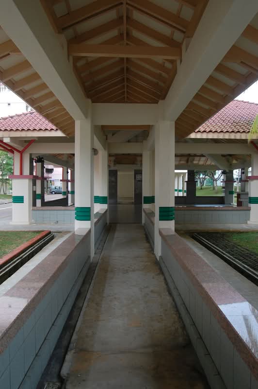 256 Pasir Ris Street 21