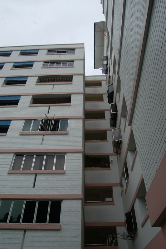 266 Pasir Ris Street 21