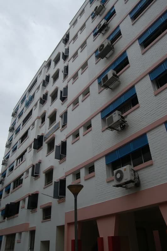 271 Pasir Ris Street 21