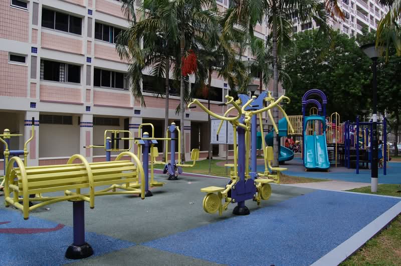 547 Pasir Ris Street 51