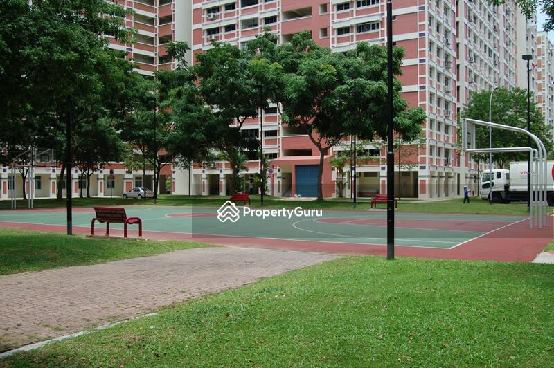 For Rent - 560 Pasir Ris Street 51