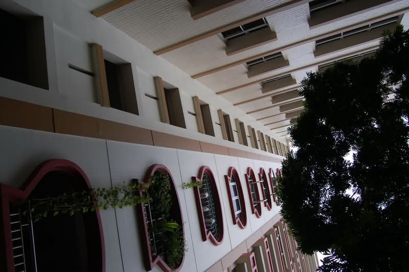 512 Pasir Ris Street 52