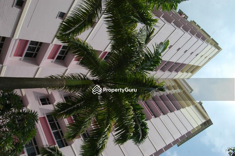 744 Pasir Ris Street 71 #0