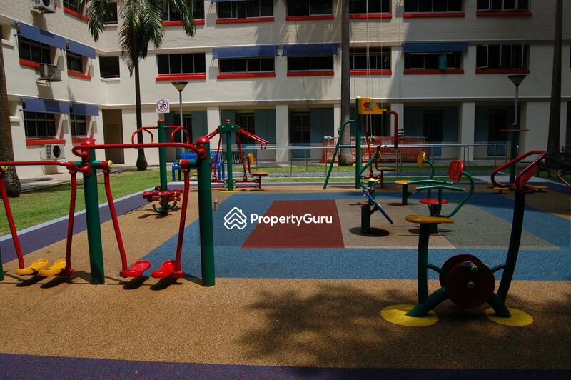 748 Pasir Ris Street 71 #0