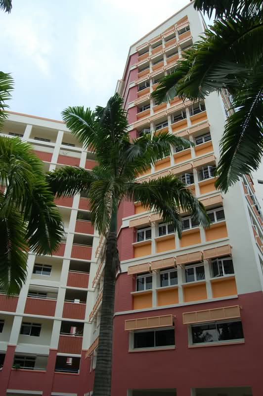 711 Pasir Ris Street 72