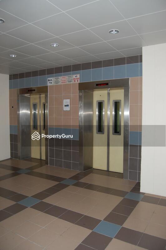 715 Pasir Ris Street 72 #0