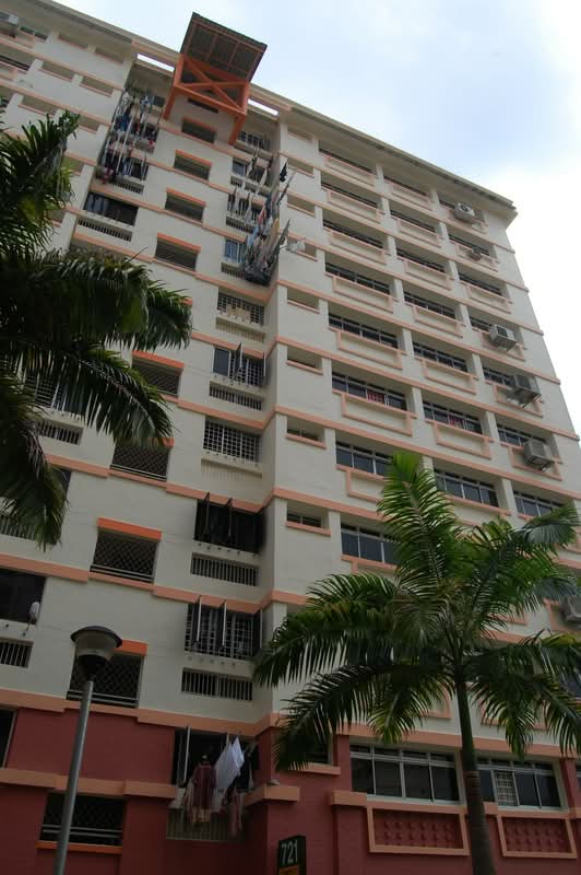 721 Pasir Ris Street 72