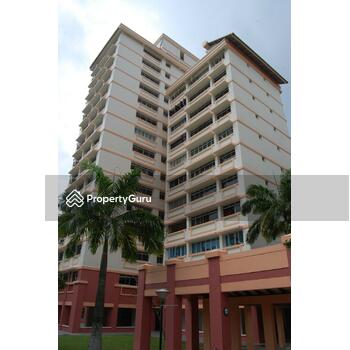 725 Pasir Ris Street 72
