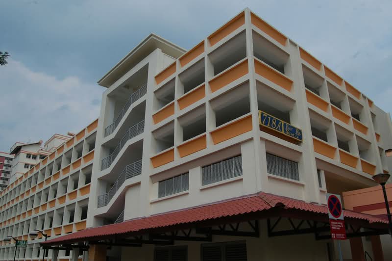 725 Pasir Ris Street 72