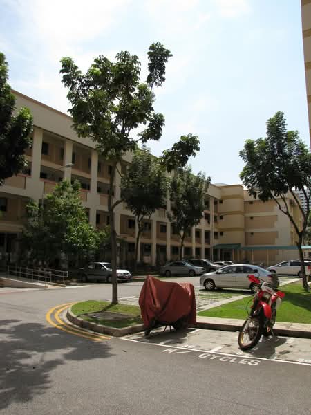 144 Petir Road, 144 Petir Road, 4 Bedrooms, 1,572 sqft, HDB Flat For Sale, by Desmond Yow, 500104591 - PropertyGuru.com.sg