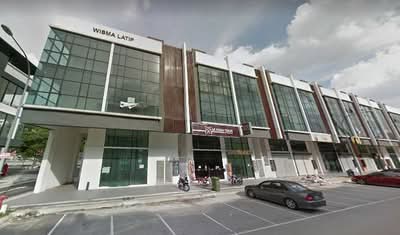 - Sinar Sentul Commercial Centre