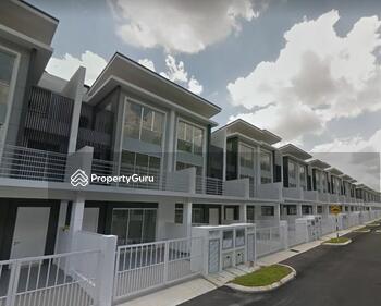 Bayu Heights