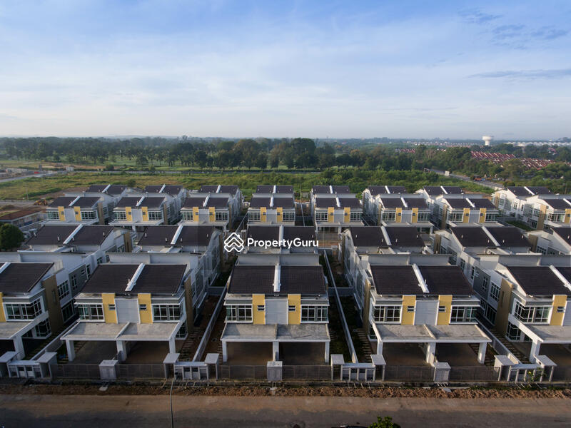 Quadz Kemuning Greenhills (SemiDetached House) for Sale/Rent, 2024