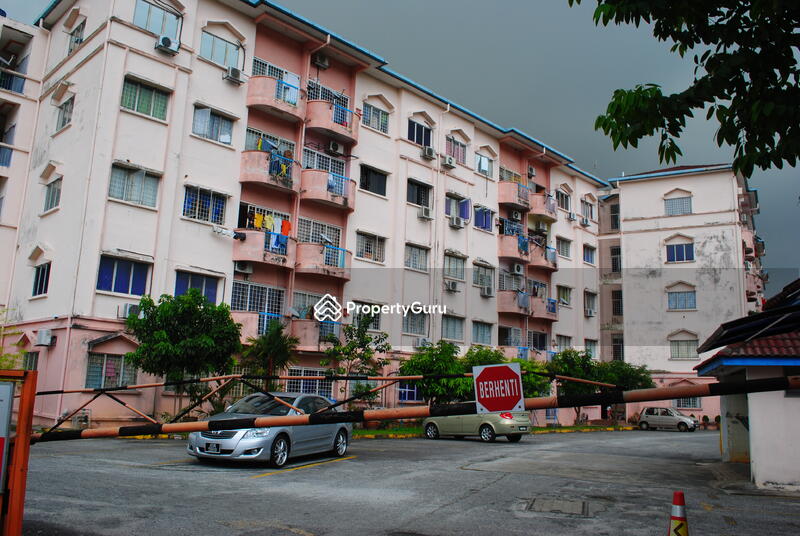 For Rent - Selayang Court