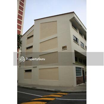 128 Potong Pasir Avenue 1