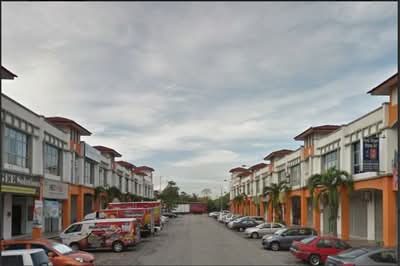  - Tiara Square Business Centre