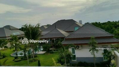 - Baan Dusit Pattaya Lake : บ้านดุสิต พัทยา เลค