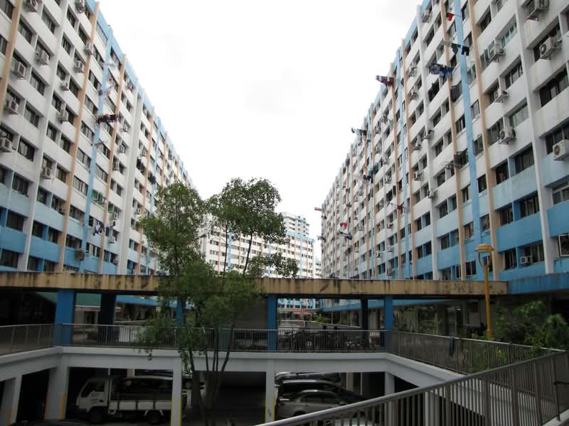 3 Queen's Road