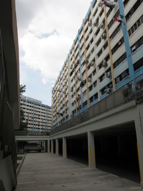 4 Queen's Road
