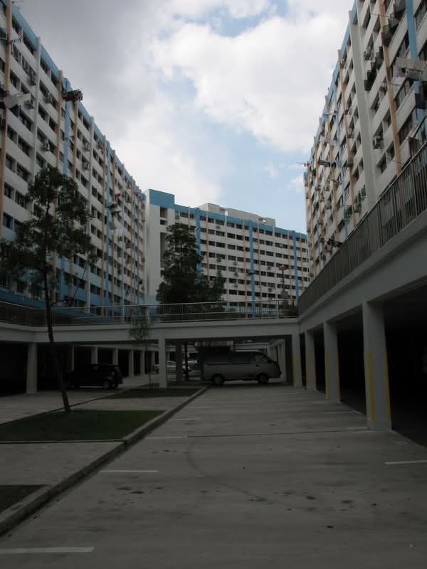 4 Queen's Road