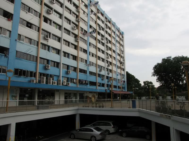 4 Queen's Road