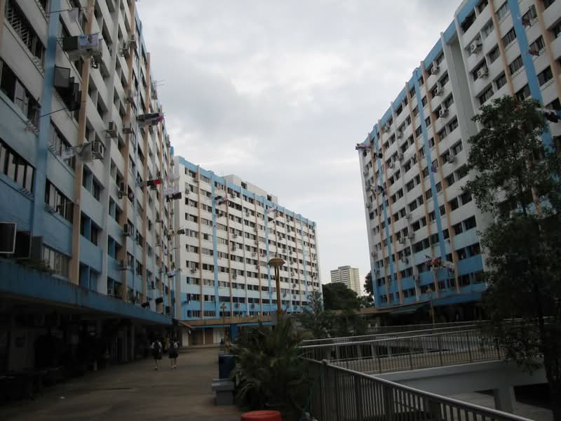 4 Queen's Road