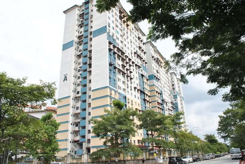 Pangsapuri Vista Serdang - iProperty.com.my