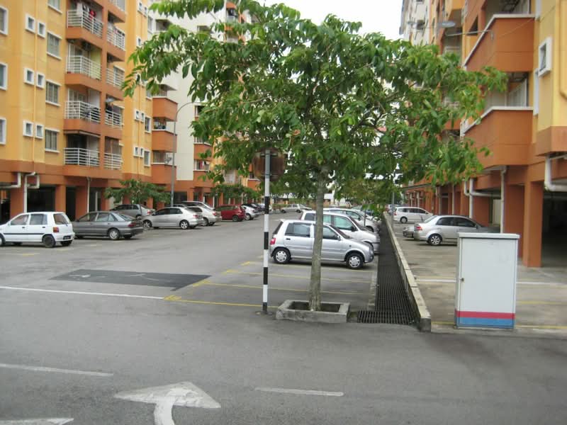 Serdang Villa Apartment - iProperty.com.my
