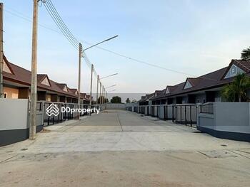 Phanhin Village @ Pong Sa Ked : บ้านสวนพานหินวิลเลจ@โป่งสะเก็ด