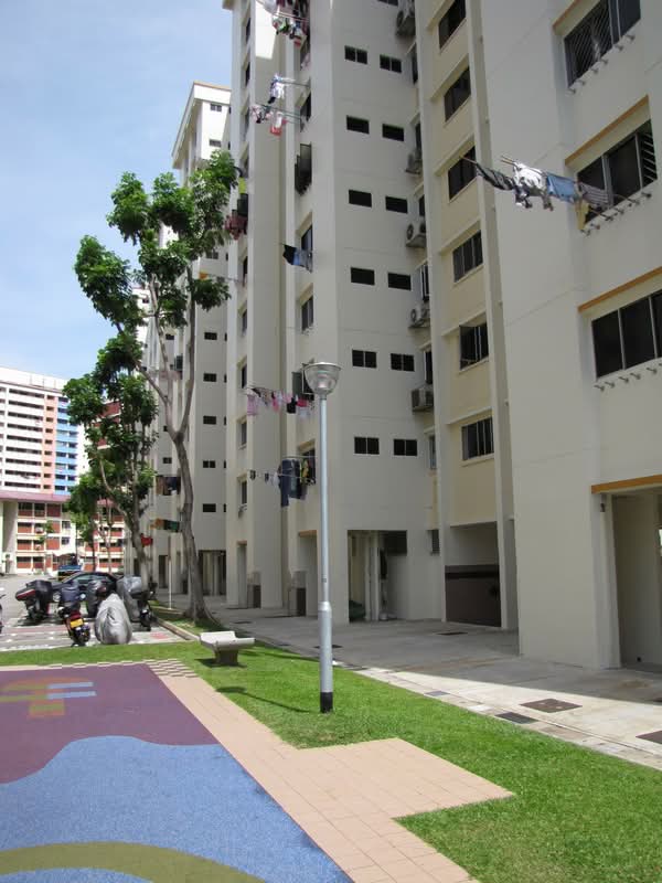 412 Saujana Road