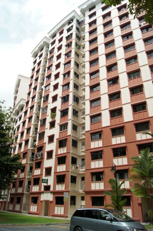 319 Sembawang Close
