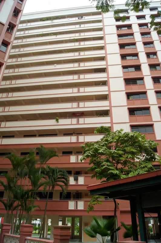 323 Sembawang Close