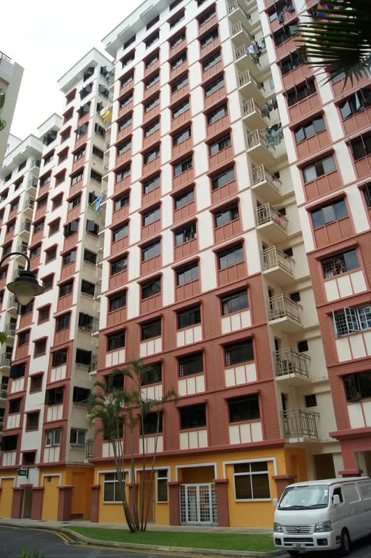 325 Sembawang Crescent