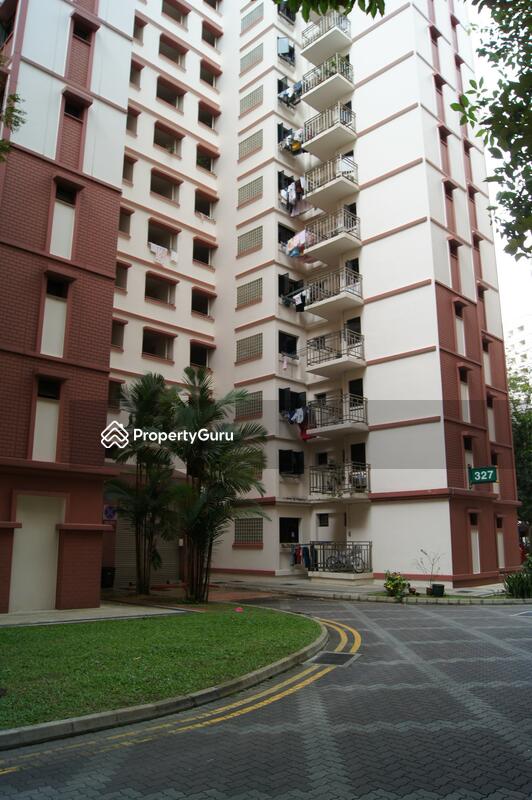 327 Sembawang Crescent #0