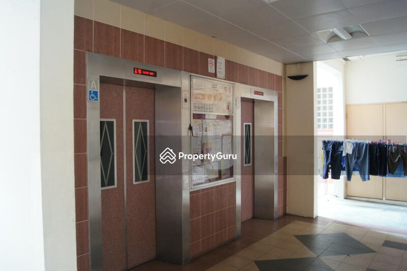 For Rent - 327 Sembawang Crescent