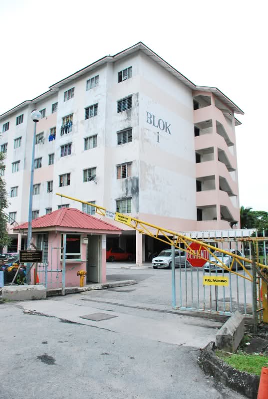 Pangsapuri Desa Subang