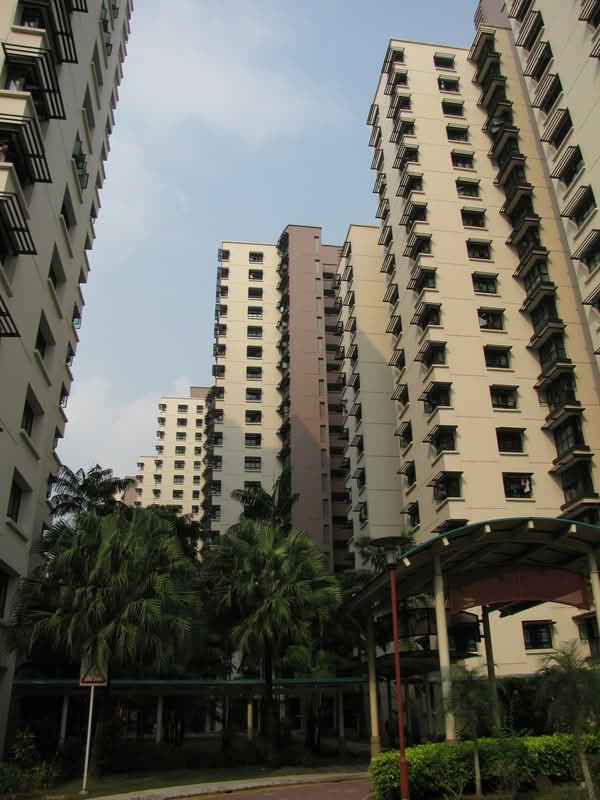 651 Senja Link